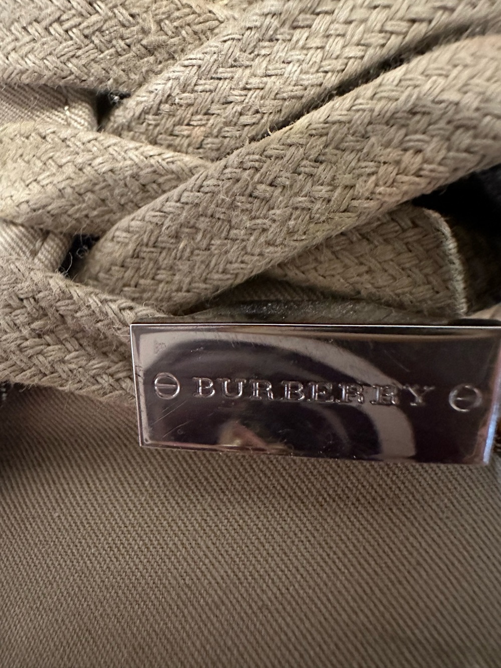 Burberry Sneakers - Picture 3 of 10